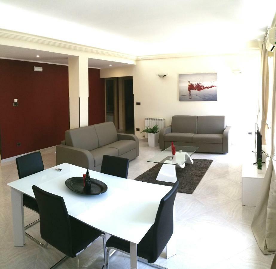 My Place Syracuse Ngoại thất bức ảnh